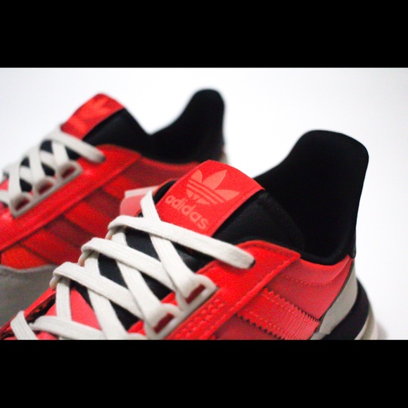 zx 500 rm solar red